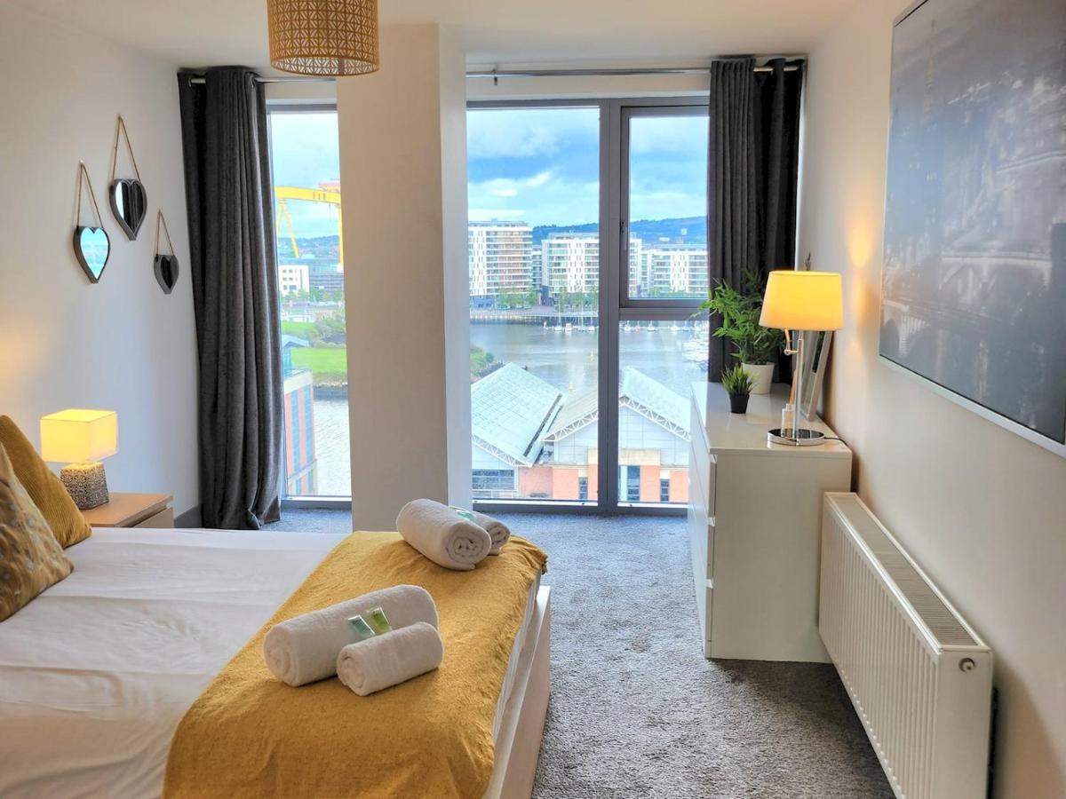 Appartement Pass The Keys Stunning Penthouse With Balcony Sunset Views à Belfast Extérieur photo