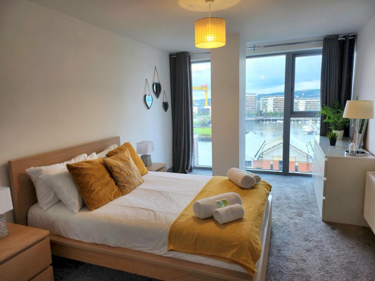 Appartement Pass The Keys Stunning Penthouse With Balcony Sunset Views à Belfast Extérieur photo